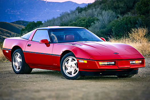 Corvette ZR-1: он привел Chevrolet в мир суперкаров