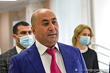 Карапетян с прокуратурой против журналиста Дынина