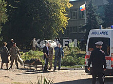 Очевидец: после взрыва в колледже в Керчи произошла стрельба