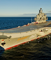 Замминистра обороны назвал сроки ремонта крейсера «Адмирал Кузнецов»