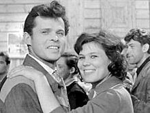 Актер Николай Погодин выпивал вместе с матерью, которая разрушила его личную жизнь