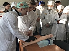 В медучреждениях Свердловской области отрыто свыше 800 вакансий