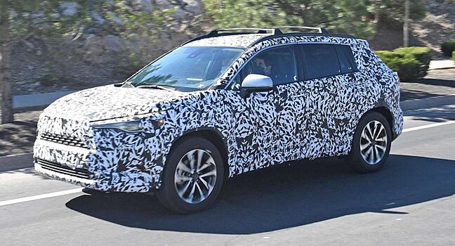 Toyota Corolla Cross заметили на испытаниях в США