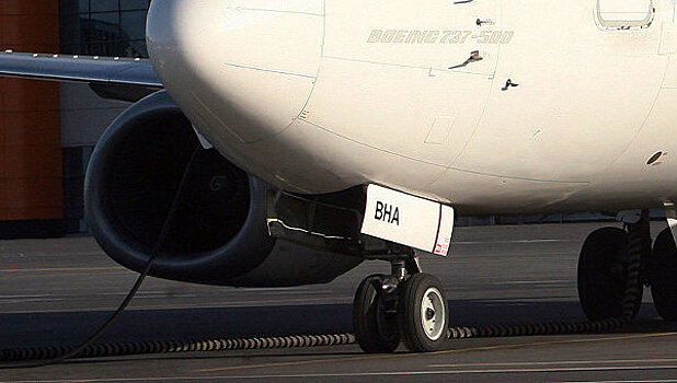Boeing выкатился за пределы взлетки в Костанае