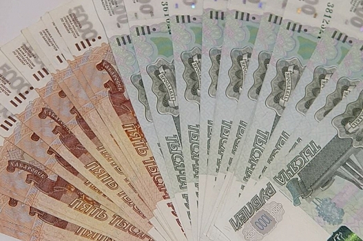 В калужских банках за полгода выявили 118 поддельных банкнот