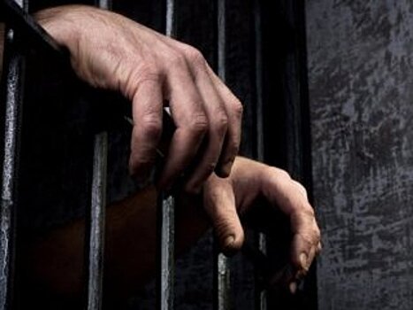 В Башкирии 25-летнего парня осудят за преступную деятельность с несовершеннолетним