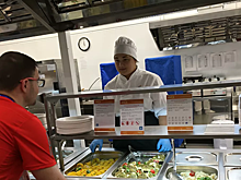 Эксперт прокомментировал предложение ослабить надзор за продукцией на предприятиях общепита