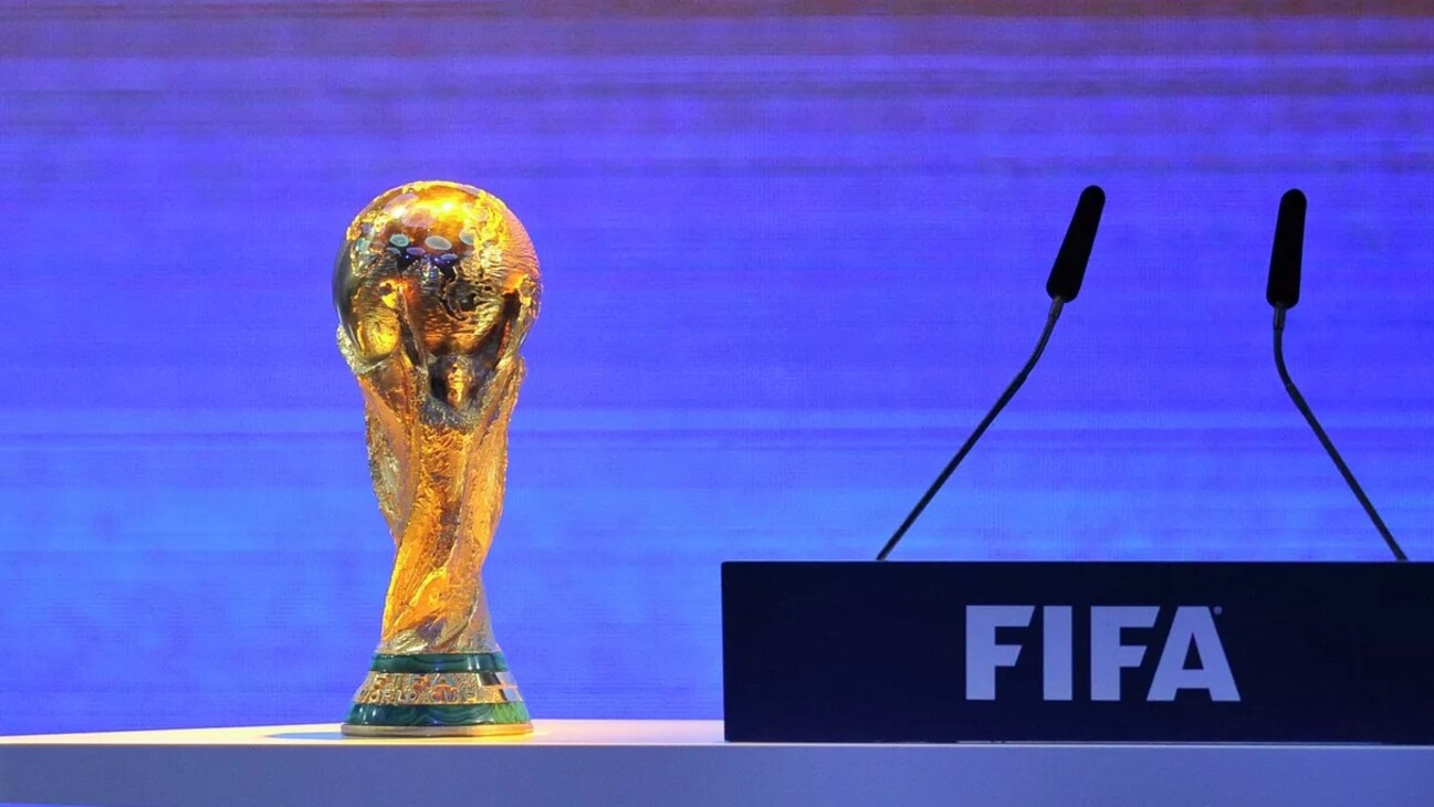 Будем на месте заменить. Будем на месте заменить. Будем на месте заменить. Тюрьма меняет раньше я был белым. Тюрьма меняет людей.