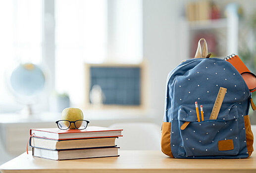 Законы сентября затронут школьников, студентов, должников и льготников