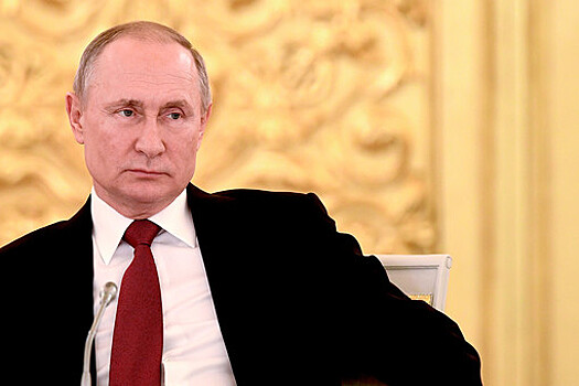 Кремль: Путин сам решит, в какой форме сообщит о своей вакцинации коронавирусом