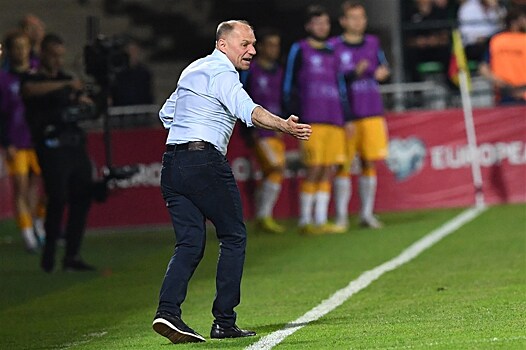 Молдавия – сенсация отбора Евро! Ее тренер забивал «Милану» и «Челси», но провалился в «Зените»