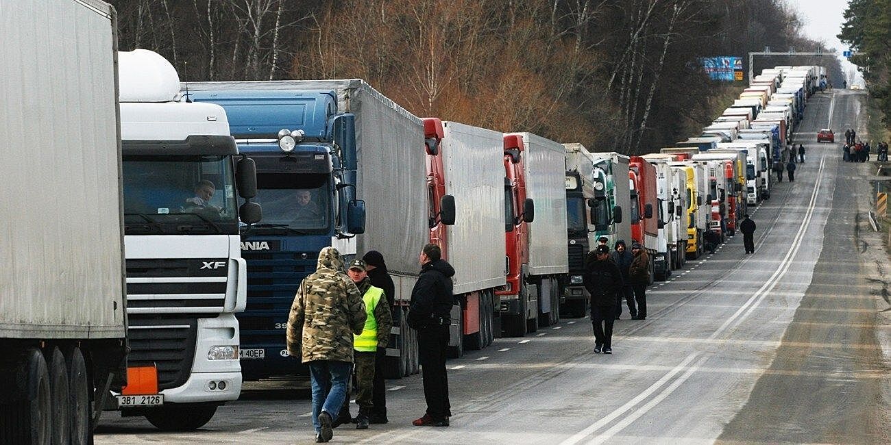 В КГБ Беларуси раскрыли подробности вызволения дальнобойщиков с Украины