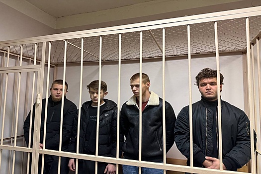 В Петербурге четверо обвиняемых в попытке похищения футболиста признали вину