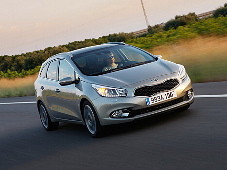 Скудный ассортимент, правый руль и 8-клапанные моторы: выбираем универсал С-класса до миллиона