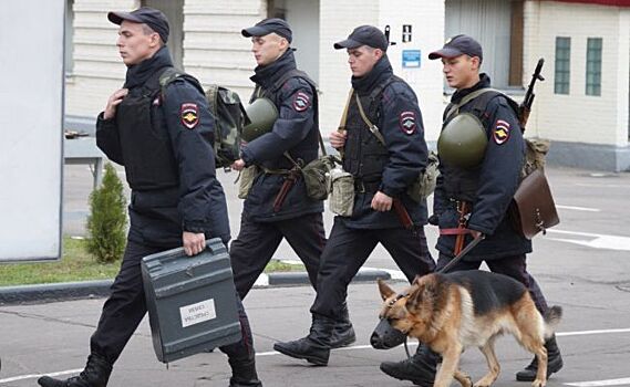 В Москве «заминировали» 40 школ, аэропорты и здания налоговой инспекции