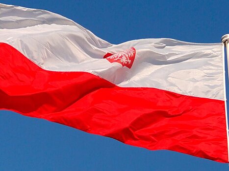 Польский телеканал показал в эфире карту страны с частью Западной Украины