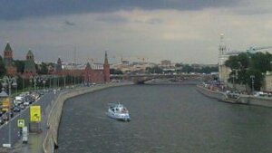 «Ведомости» сообщили о планах Кремля выдвинуть женщину кандидатом в президенты в 2018 году