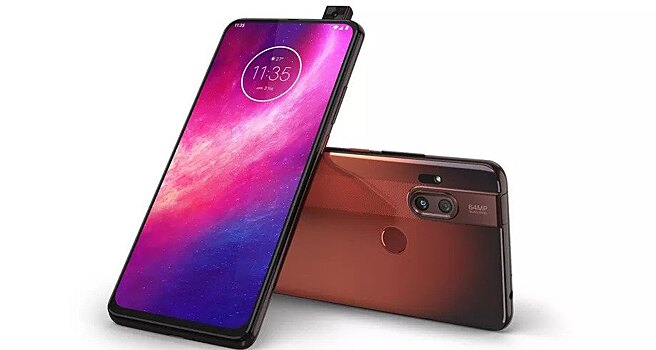Представлен первый Motorola с выдвижной камерой