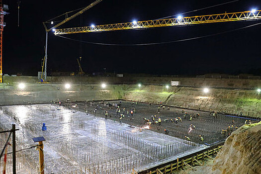 Подрядчик строительства Восточного внес первый платеж по долгам за электричество