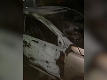 Волгоградские полицейские выясняют причину возгорания иномарки