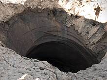 Объяснена причина появления таинственных гигантских кратеров в Сибири