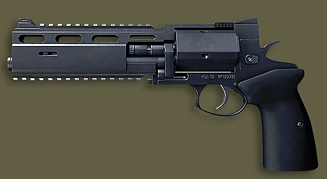 «Слонобой»: револьвер против бронетранспортера