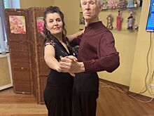 В одном из районов округа хореограф показал мастер-класс по бальным танцам