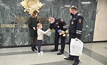 В Казани полицейские спасли истекающего кровью мальчика — видео