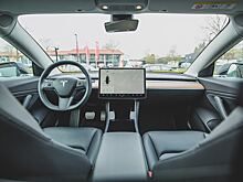 NHTSA закрыло расследование в отношении функции Tesla Passenger Play