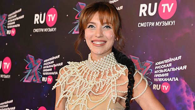 Лена Миро призвала Регину Тодоренко вернуться с моря к Владу Топалову