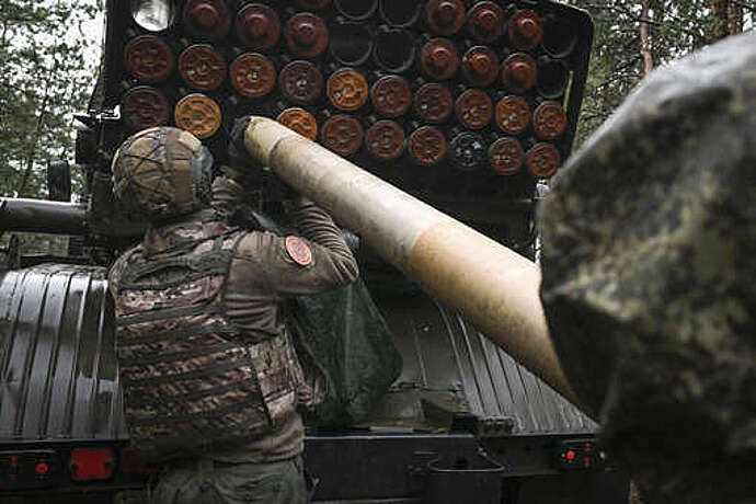 Минобороны: артиллеристы нанесли удар по опорникам ВСУ на правом берегу Днепра
