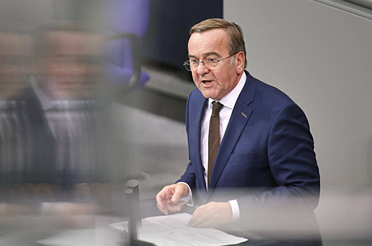 Писториус объяснил, почему ФРГ не будет создавать запасы БПЛА