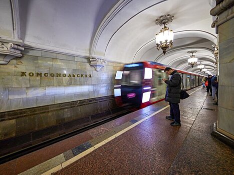 Москвичам напомнили об изменении движения поездов в метро