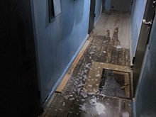 Потоп в пансионате на Червишевском тракте устроили воры, сорвавшие краны с трубы на крыше