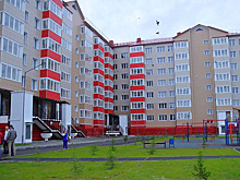 Жильцов 75 аварийных домов в Лабытнанги переселят в две новостройки