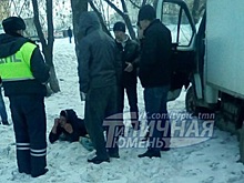 На улице Щербакова водитель «Газели» уснул за рулем и врезался в «буханку»