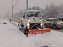 Мэр Краснодара попросил отпустить работников домой, чтобы убрать улицы от снега