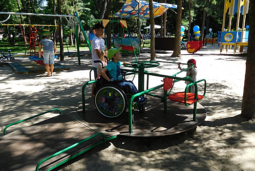 Массовое благоустройство: парки и дворы в Ростове приведут в порядок до 1 ноября