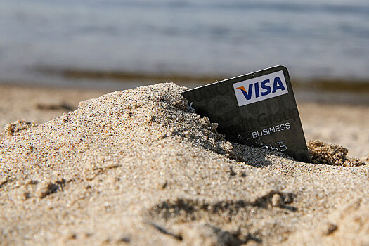 Visa и MasterCard перестали обслуживать 6 российских банков