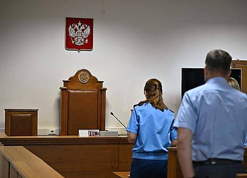 Российский подросток с перцовым баллончиком напал на полицейского и попал под суд