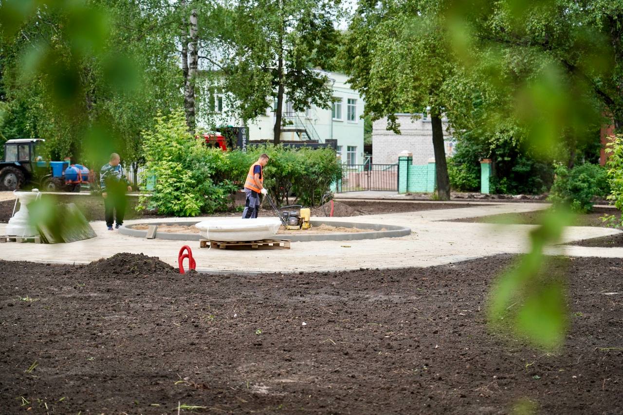 На 80% выполнили благоустройство в сквере у ДК Орджоникидзе в Нижнем Новгороде