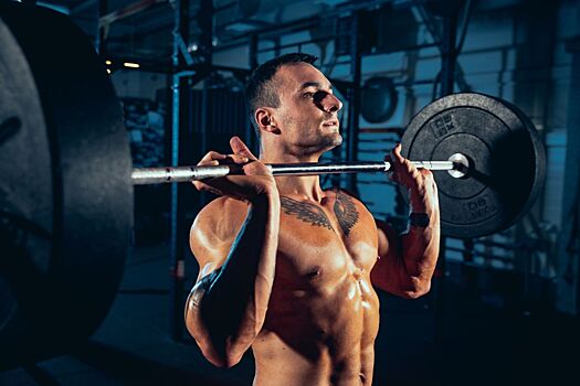 Армейский жим: техника выполнения и основные ошибки