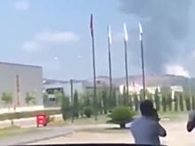 Взрыв на фабрике в Турции попал на видео
