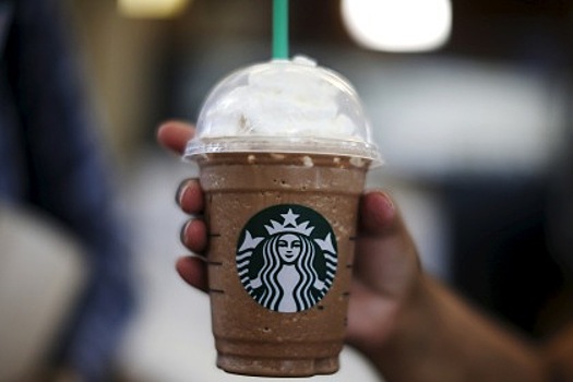 На Starbucks подали в суд в США