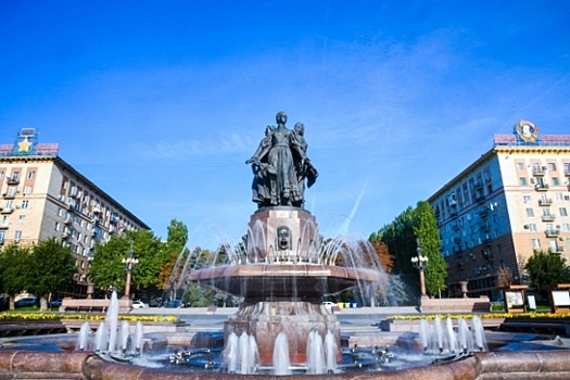 Более 5 000 волгоградцев посетили мероприятия у фонтана «Искусство»