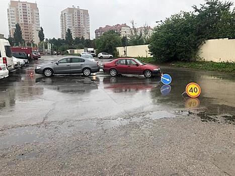 На парковке в Калининграде сбили 49-летнюю женщину