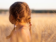 Как научить ребенка относиться к старшим с уважением и теплом