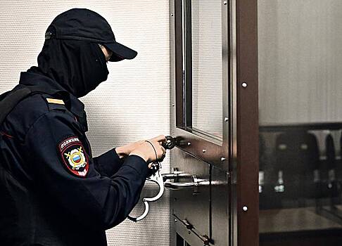 Обвиняемому в организации ОПГ бывшему сотруднику Следственного комитета вынесли приговор