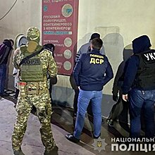 В Киеве стреляют в иностранцев: «все кланы в гости будут к нам…»