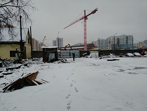 В Петербурге освобождают незаконно занятую территорию площадью около 12 тыс. кв. м